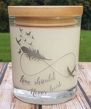 Soy Candles in support of victims of Domestic Violence - NZ made